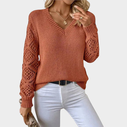 Anikka - Classic Knitted Top